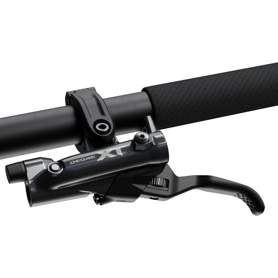 Shimano Deore XT BL-M8200 brake lever for mountain bikes, featuring ergonomic grip and hydraulic disc brake control.