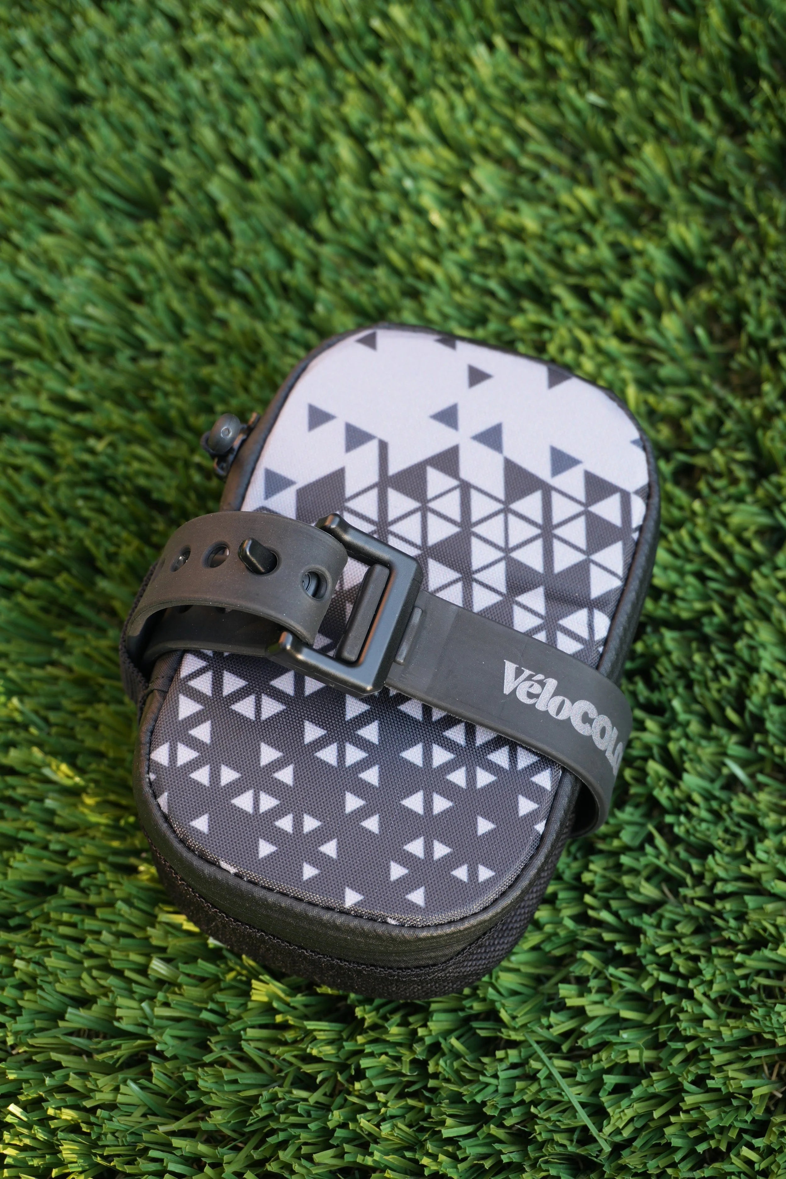 VéloColour Rocket Pocket Saddle Bag - All Sizes (25,35,45,45+) - Category One Cycles