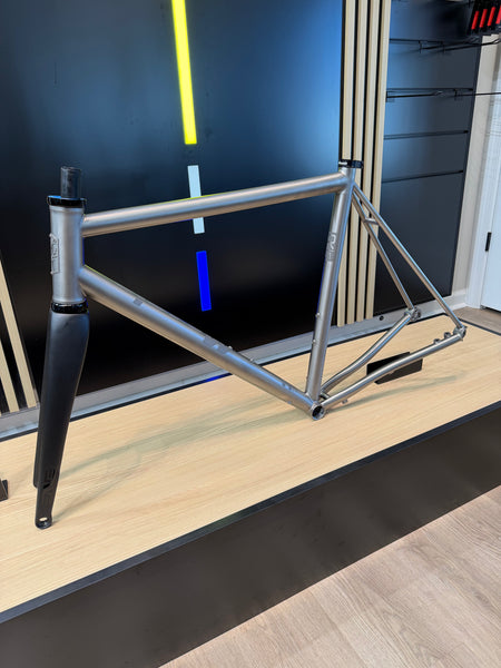 Mosaic RT-1 iTR Titanium performance road bike frameset in polished titanium finish