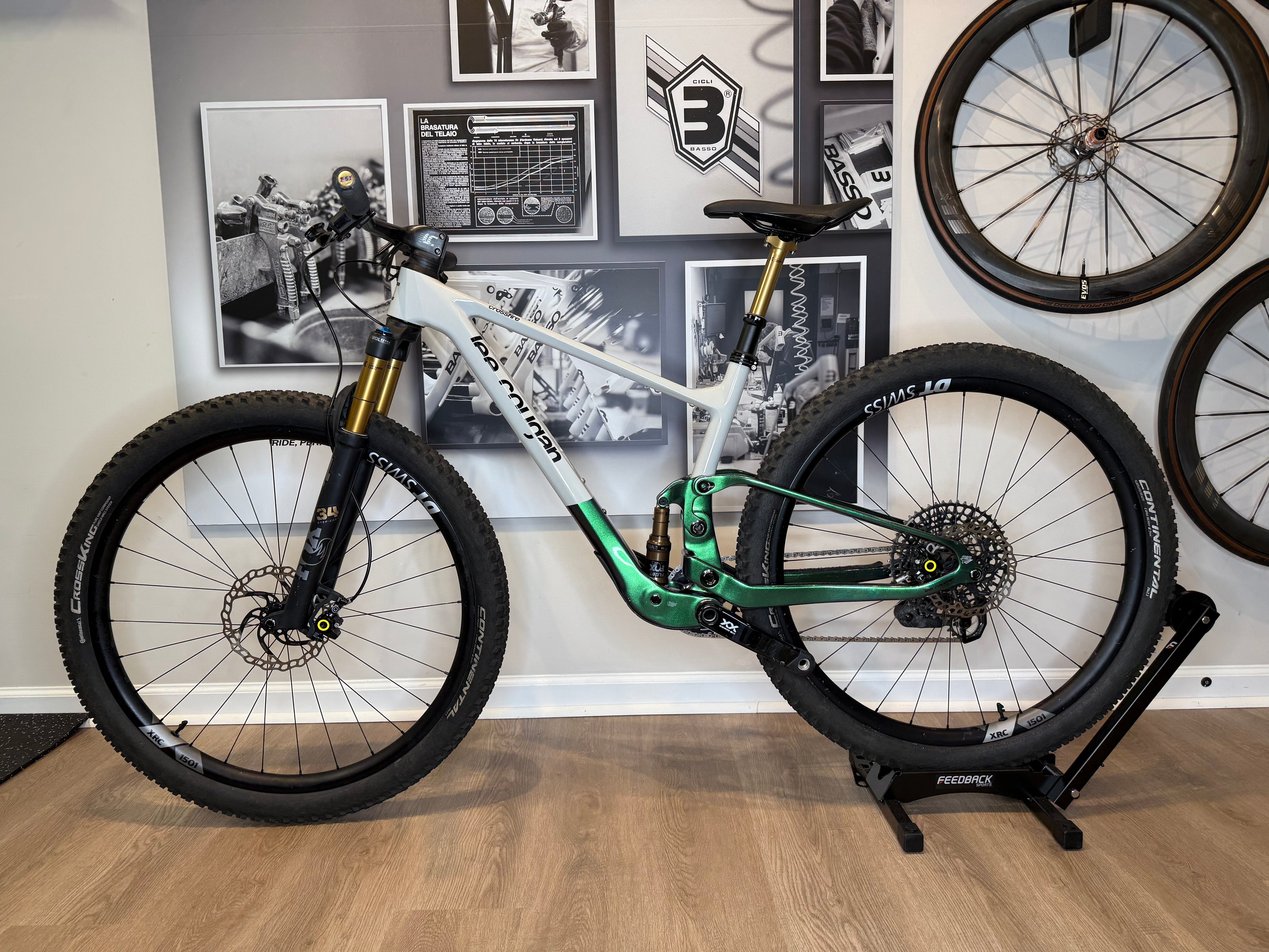 Lee Cougan Crossfire Trail - SRAM XX - DEMO - Category One Cycles