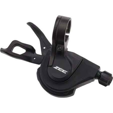 Shimano ZEE SL-M640 right mechanical shifter for mountain bikes, featuring durable design and easy gear shifting.